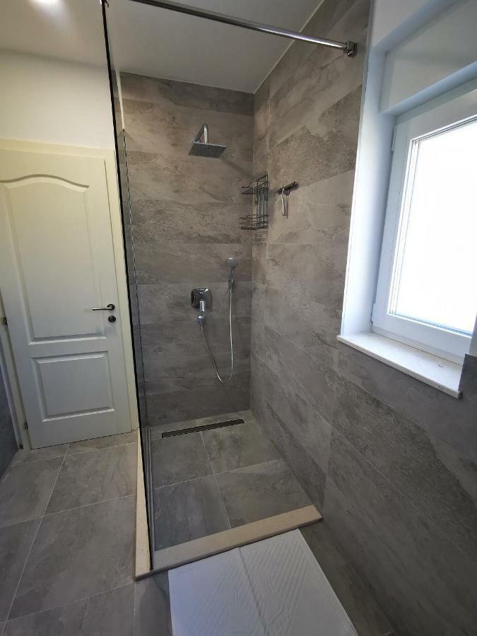 New Apartments 9 Minutes From Split Airport Kastela Luaran gambar